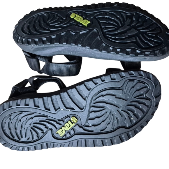 9 Teva Black Adjustable Sandals - Picture 5 of 5